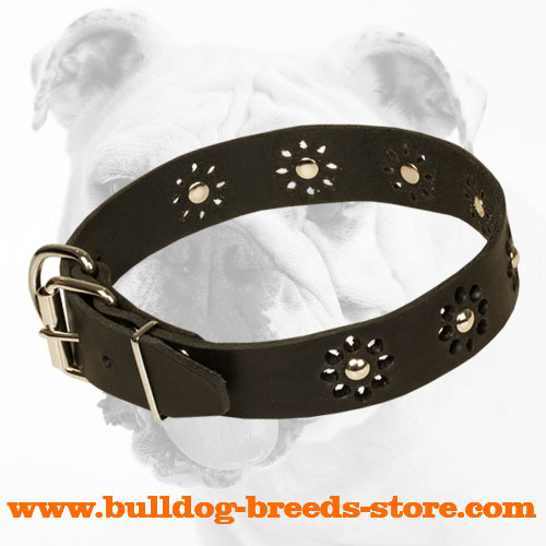 Easy Adjustable Leather Bulldog Collar with a strong hardware