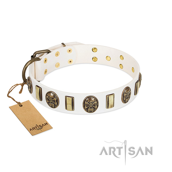 Fine quality full grain natural leather dog collar for comfortable wearing