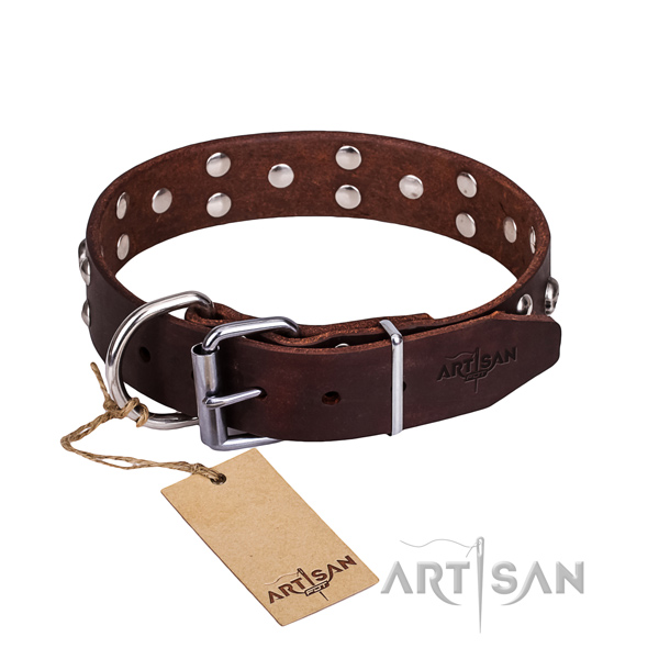 Leather dog collar with thoroughly polished edges for comfy strolling